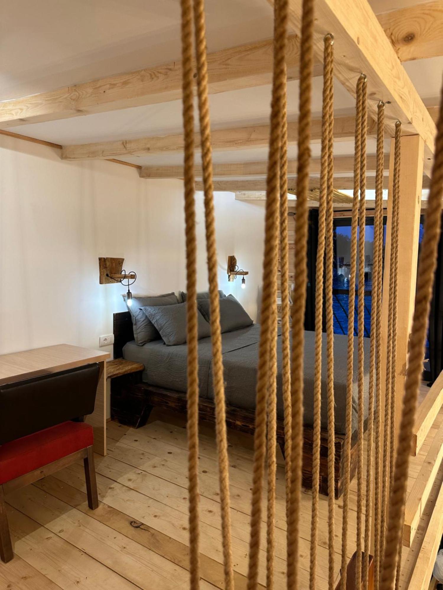 Meris Ulcinj Eksteriør bilde